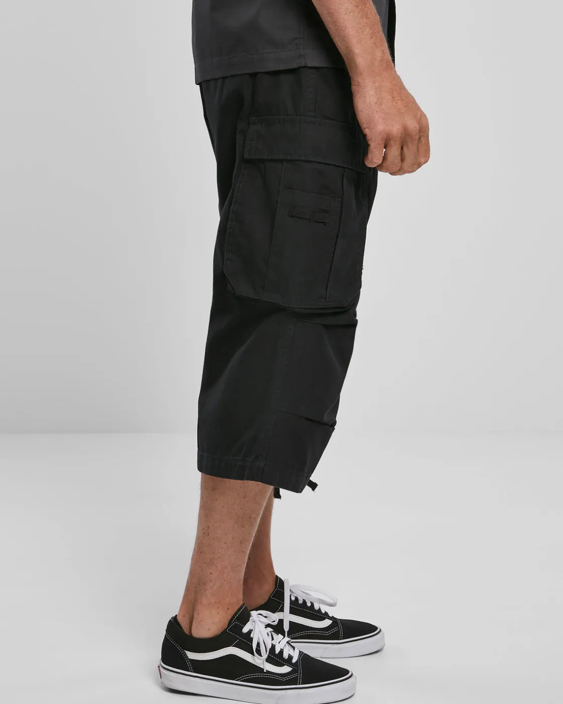 New Industry 3/4 reisitaskushortsit - Shortsit